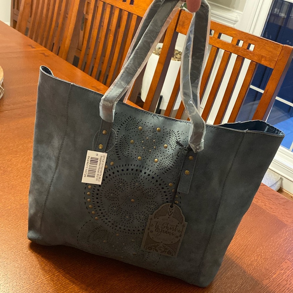 NWT - T-SHIRT & JEANS BAG